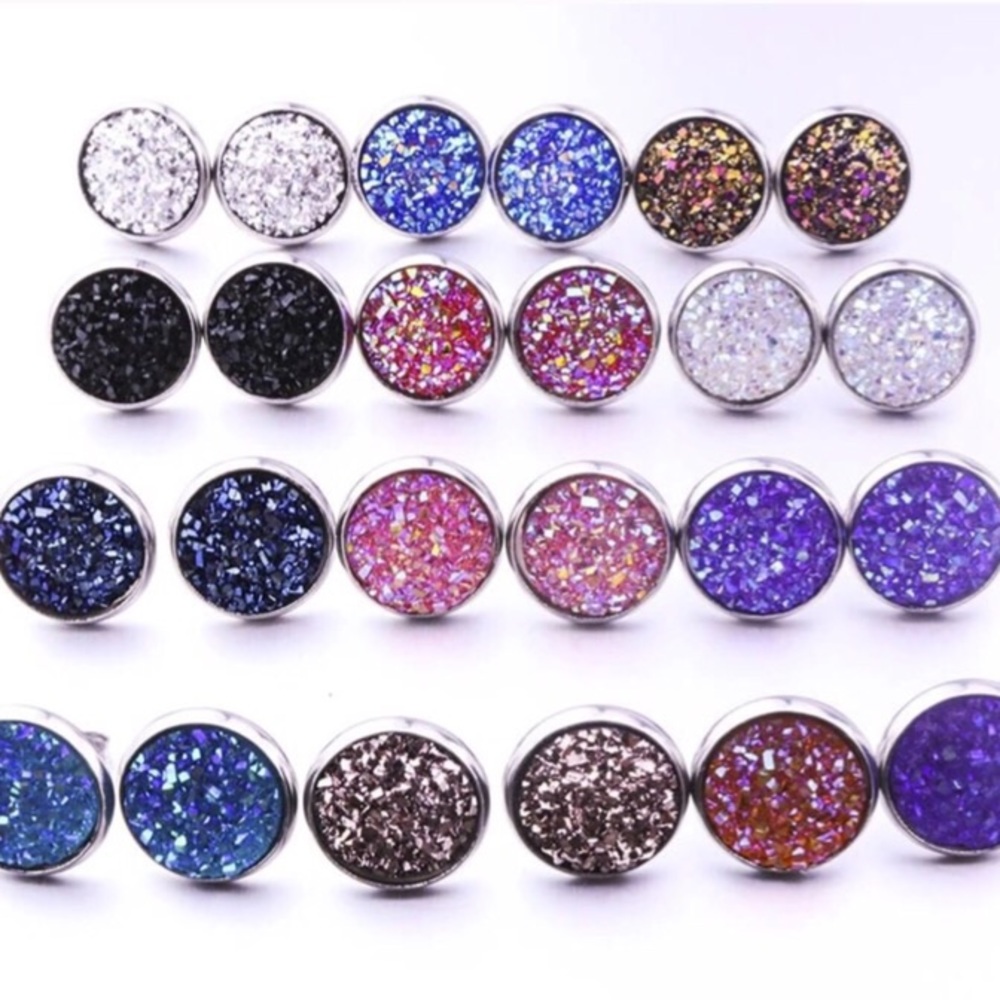 ✨Druzy Studs✨